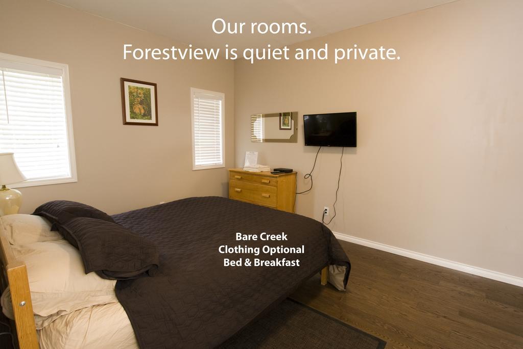 Bare Creek Bed & Breakfast Surrey Exterior photo